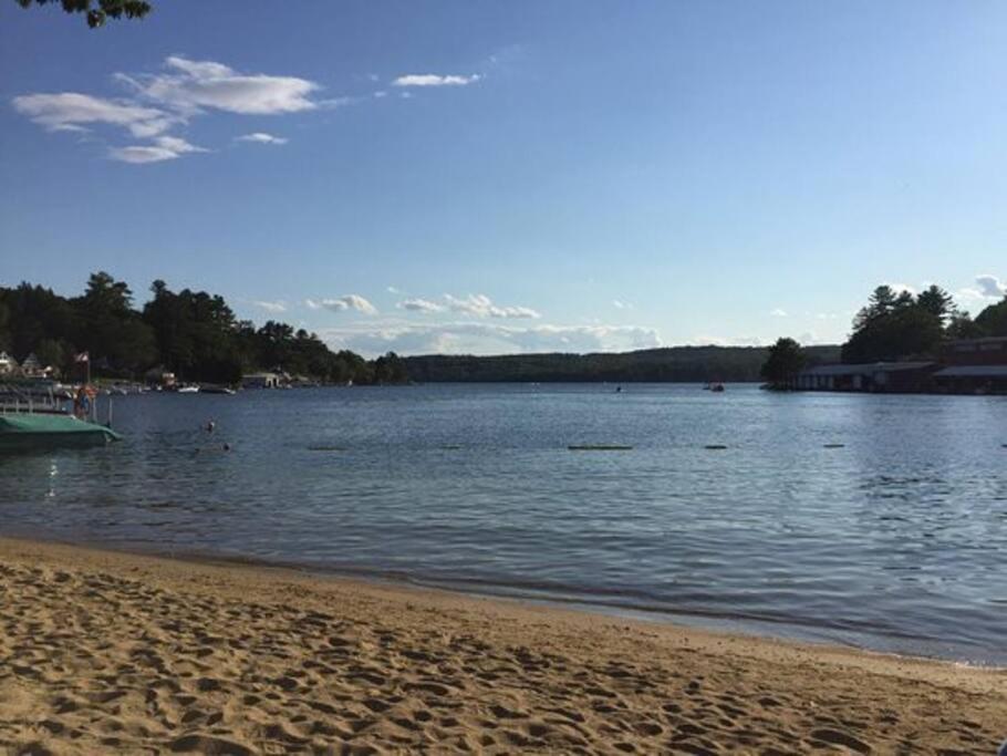 Lakefront Cottage On Beautiful Lake Winnipesaukee Laconia Exterior photo