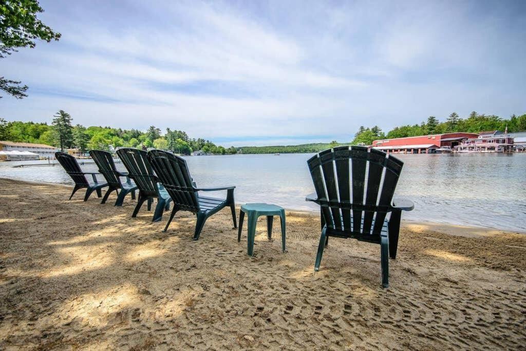 Lakefront Cottage On Beautiful Lake Winnipesaukee Laconia Exterior photo